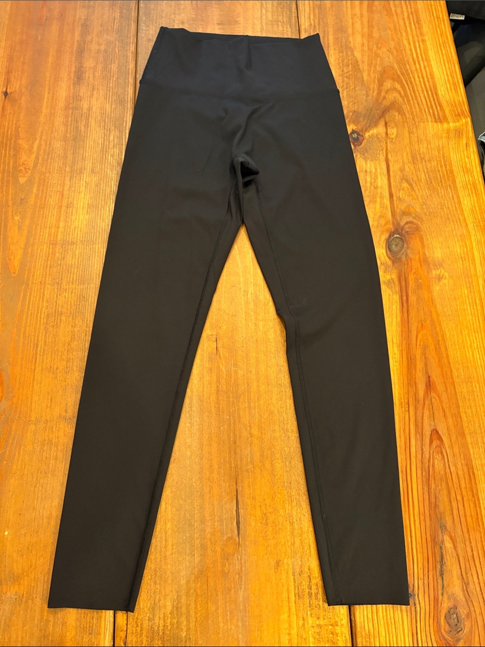 Aerie Offline Goals 7/8 High-Waisted Black Leggings (2 available)